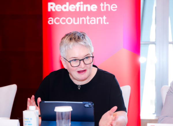 中玉束哈 专访ACCA白容：中国创新为世界带来巨大机遇